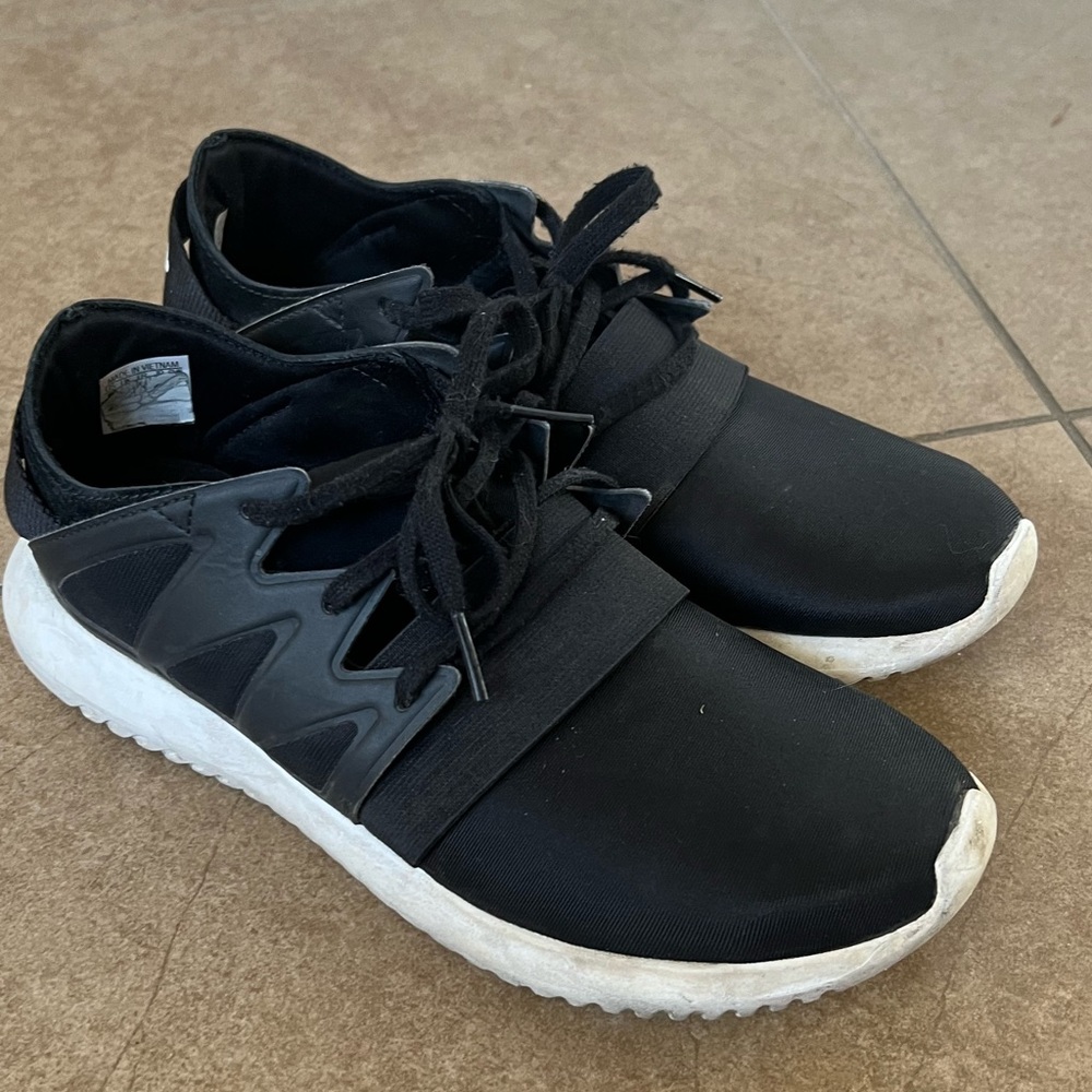 Adidas Black Tubular Sneakers Running Shoes for Women Size 8